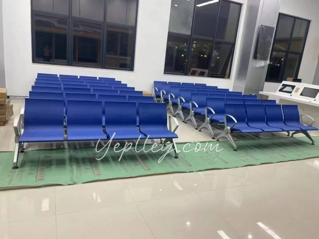 Durable 4-seater PU waiting chairs for bank waiting hall