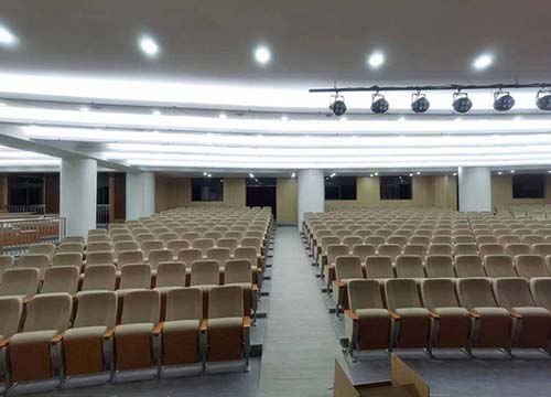 Academic lecture hall in Hunan University upgraded with new auditorium seating
