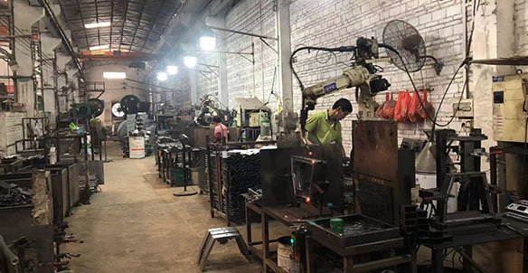 Material cutting photo