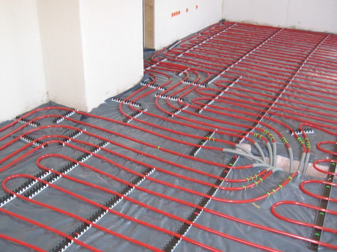 a picture shows underfloor heating of auditorium